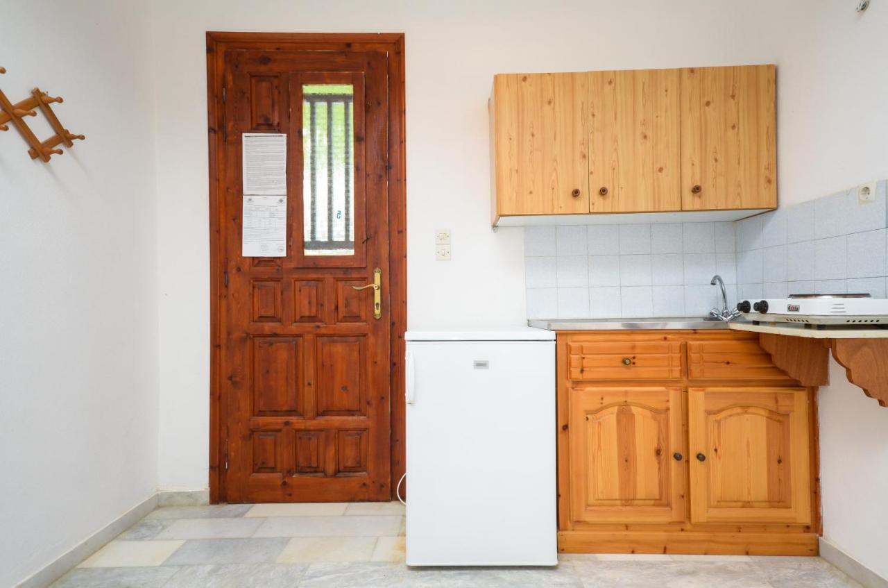 Golden Beach Glyfada Apartments Kastrákion エクステリア 写真