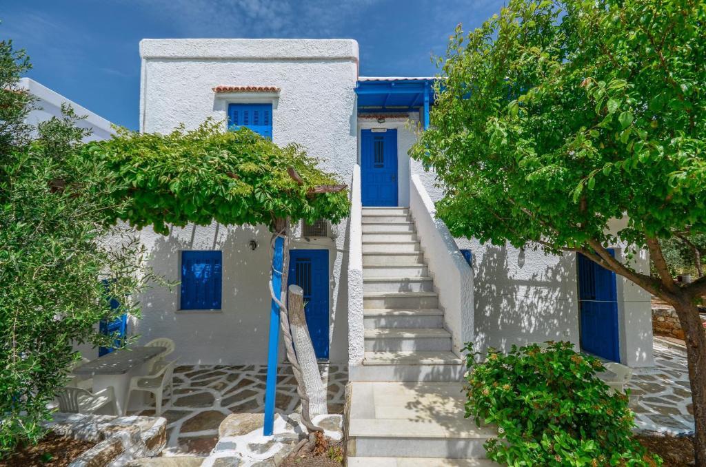 Golden Beach Glyfada Apartments Kastrákion エクステリア 写真