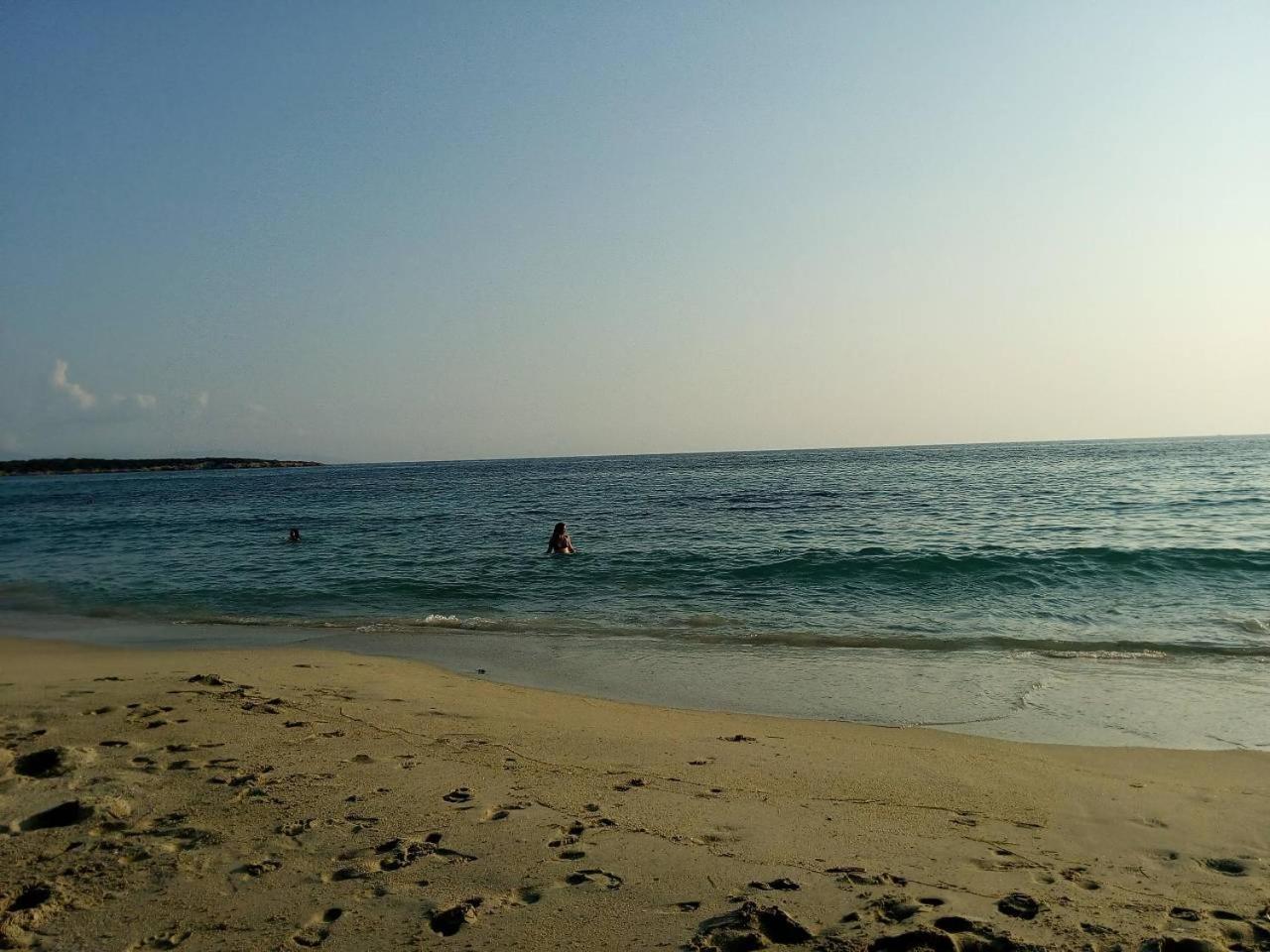 Golden Beach Glyfada Apartments Kastrákion エクステリア 写真